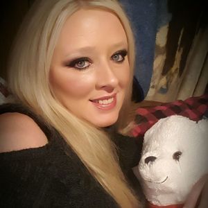 Meet your Posher, Angie